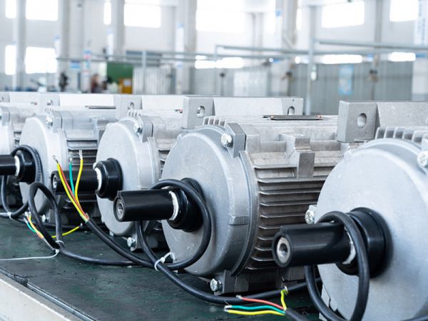 伺服电机满足工业机器人的操作需要哪些条件？